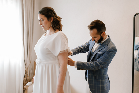 Vestido de novia a medida corte A: la crónica de Cora